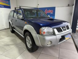 Nissan Pick Up pieno