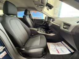 BMW 216 pieno