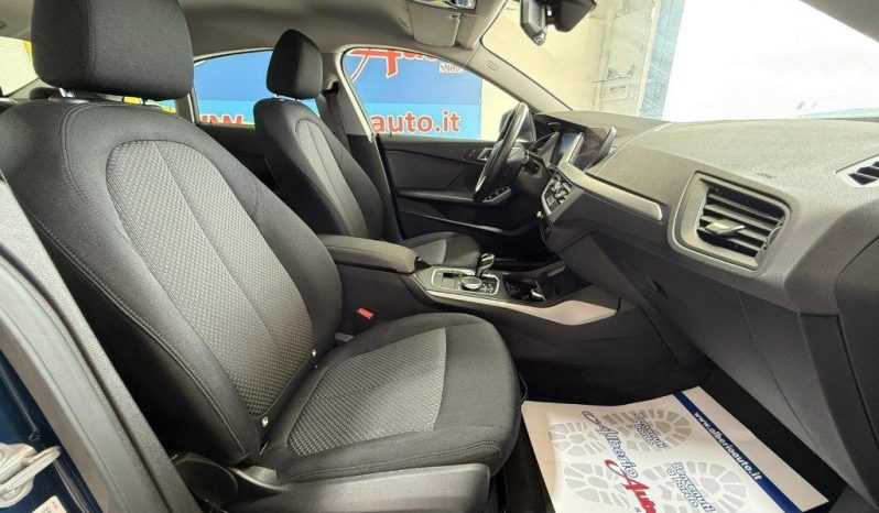 BMW 216 pieno