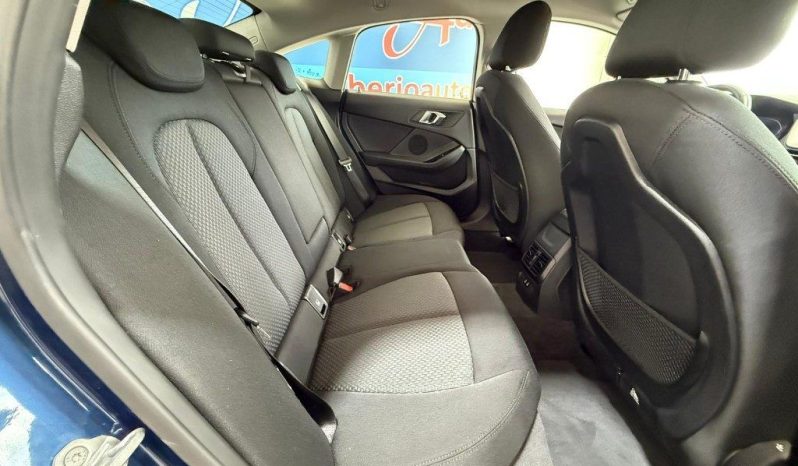 BMW 216 pieno