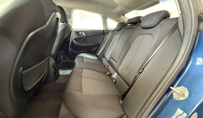 BMW 216 pieno