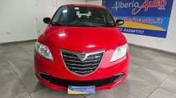 Lancia Ypsilon pieno