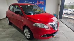 Lancia Ypsilon pieno
