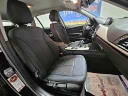 BMW 320 pieno