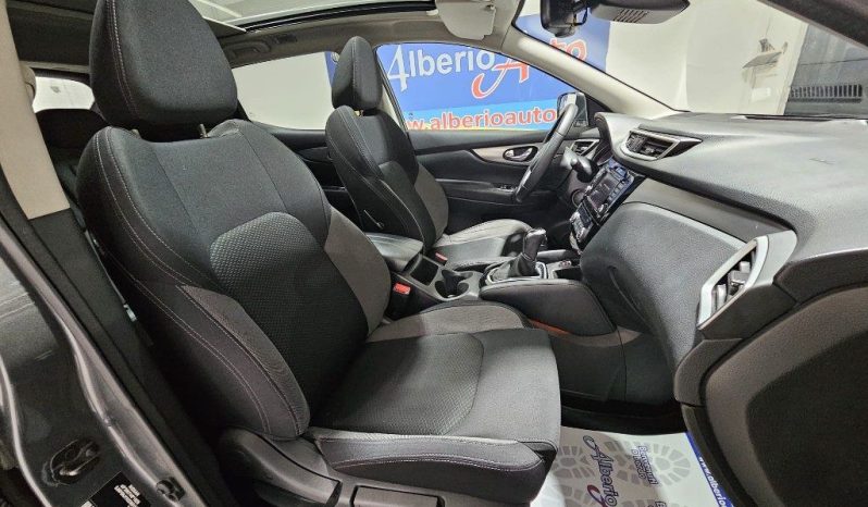 Nissan Qashqai pieno