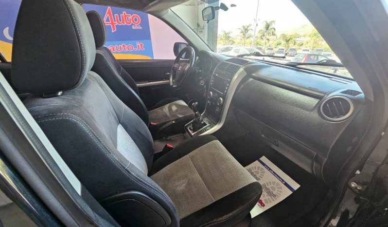 Suzuki Grand Vitara pieno