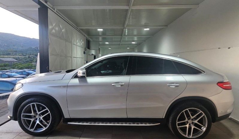 Mercedes-Benz GLE 350 pieno