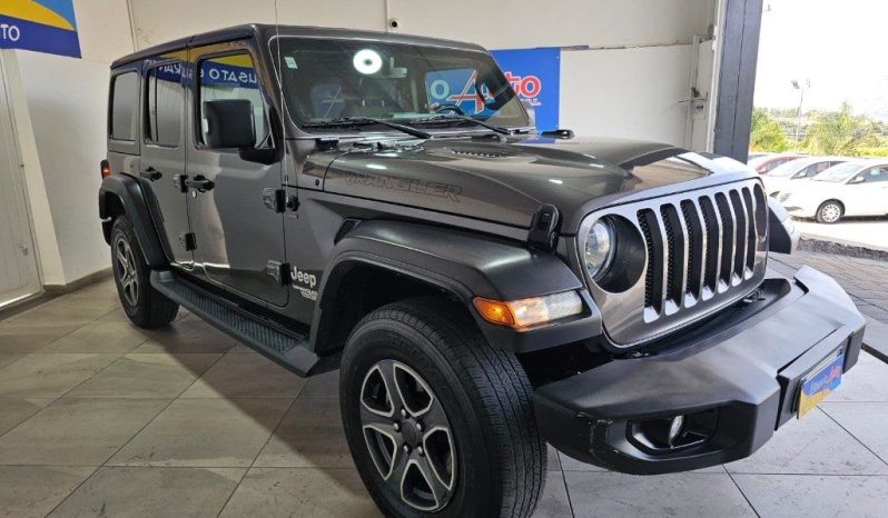 Jeep Wrangler pieno