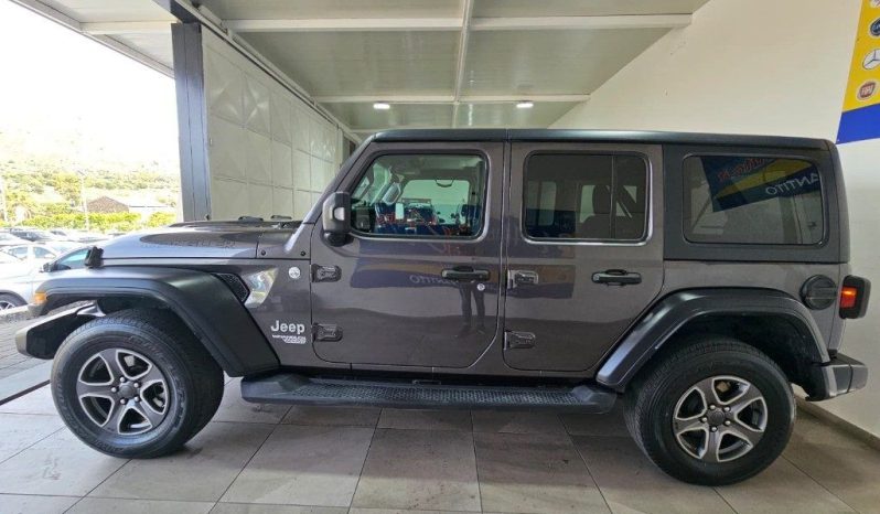 Jeep Wrangler pieno