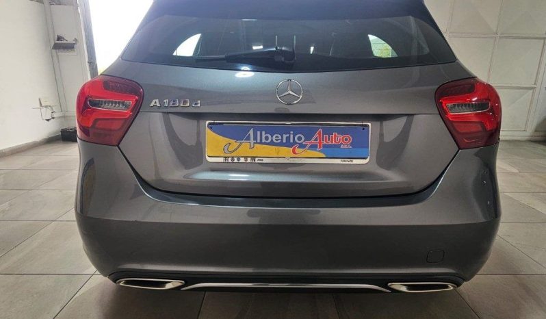 Mercedes-Benz A 180 pieno