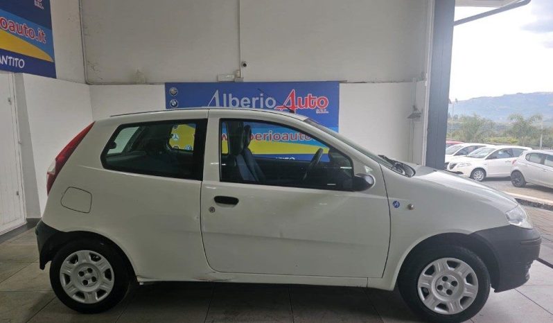 Fiat Punto pieno