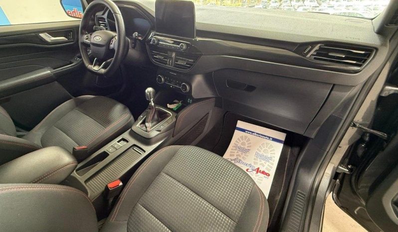 Ford Kuga pieno