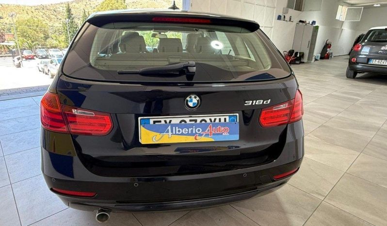 BMW 318 pieno