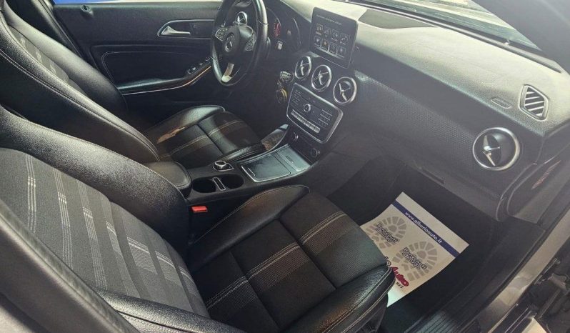 Mercedes-Benz A 180 pieno
