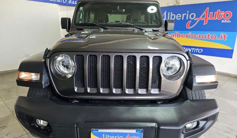 Jeep Wrangler pieno