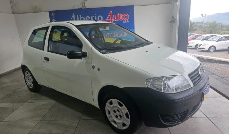 Fiat Punto pieno