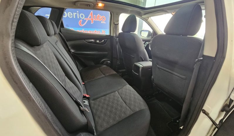 Nissan Qashqai pieno