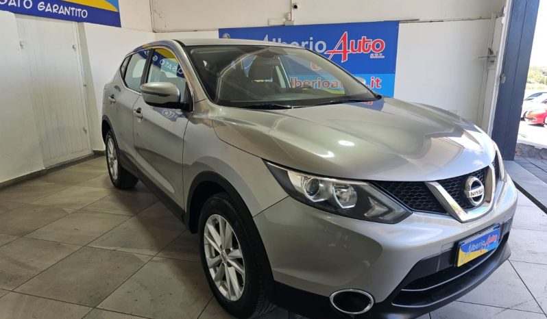 Nissan Qashqai pieno