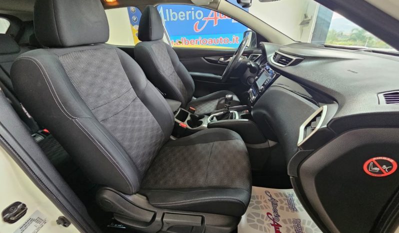 Nissan Qashqai pieno