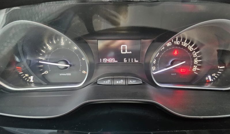 Peugeot 2008 pieno