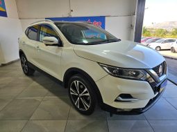 Nissan Qashqai pieno