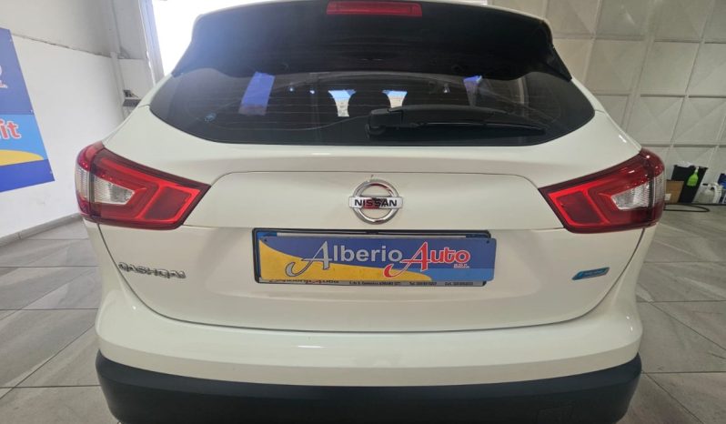 Nissan Qashqai pieno