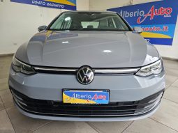 Volkswagen Golf pieno