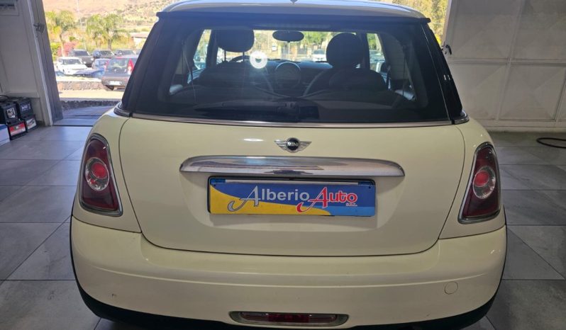 Mini 3 Porte One D pieno