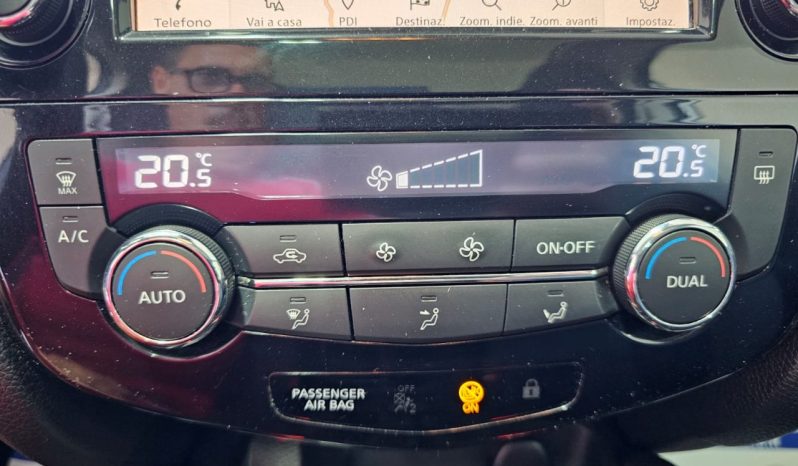 Nissan Qashqai pieno