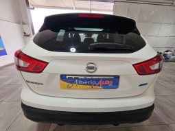 Nissan Qashqai pieno