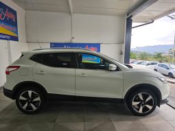Nissan Qashqai pieno