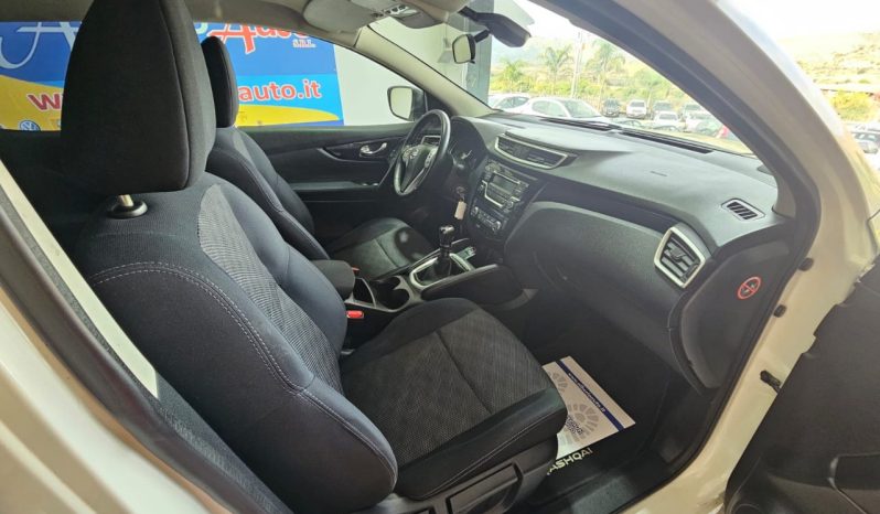 Nissan Qashqai pieno
