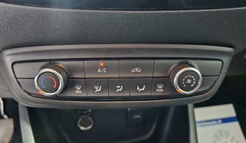 Opel Crossland X pieno