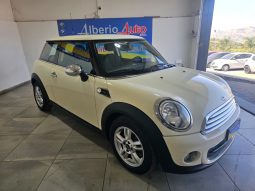 Mini 3 Porte One D pieno