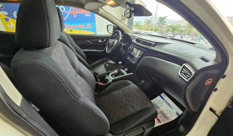 Nissan Qashqai pieno