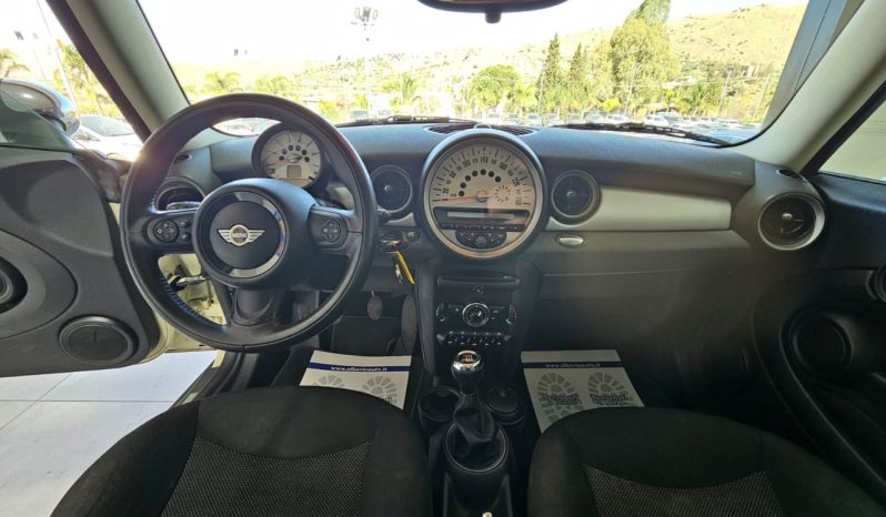 Mini 3 Porte One D pieno