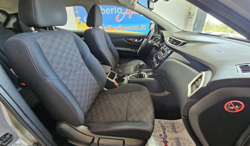 Nissan Qashqai pieno