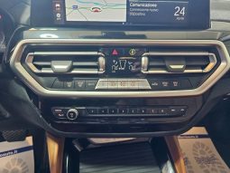 BMW X4 pieno