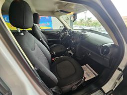 Mini Countryman One D Business pieno