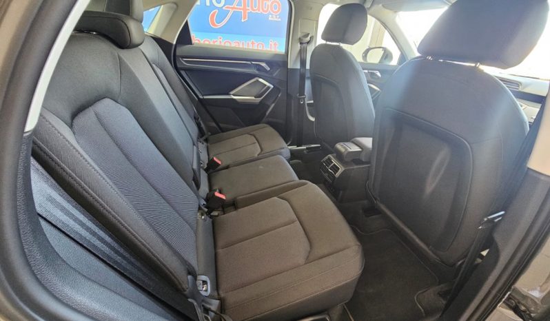 Audi Q3 Sportback pieno