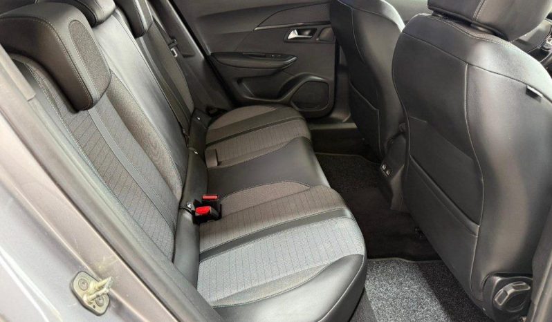 Peugeot 2008 pieno