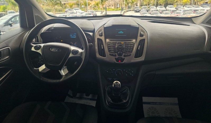Ford Tourneo Connect pieno