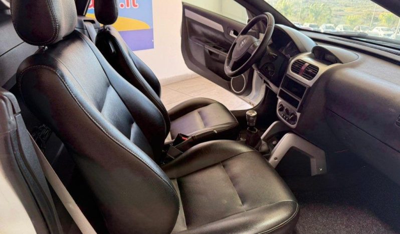 Opel Tigra pieno