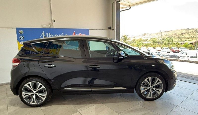 Renault Scenic pieno