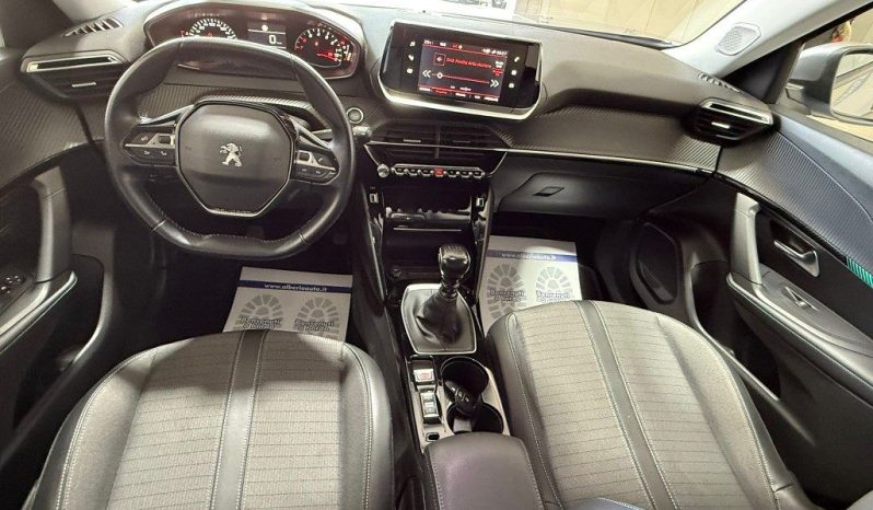 Peugeot 2008 pieno