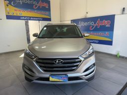 Hyundai TUCSON pieno