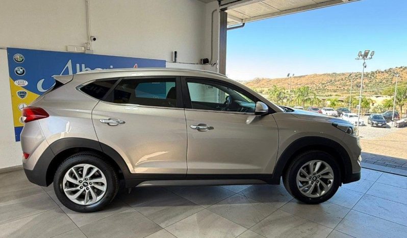 Hyundai TUCSON pieno