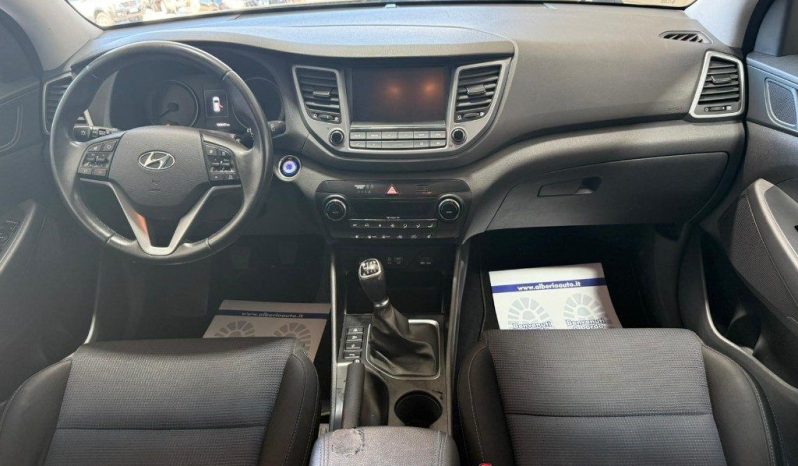Hyundai TUCSON pieno