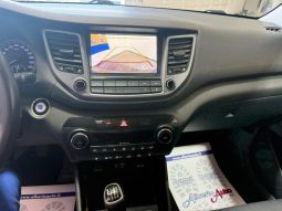 Hyundai TUCSON pieno