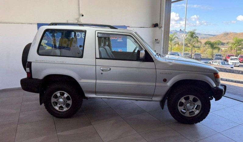 Mitsubishi Pajero pieno